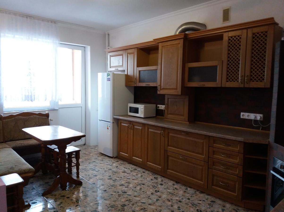 3-К Квартира Leilighet Ivano-Frankivsk Eksteriør bilde